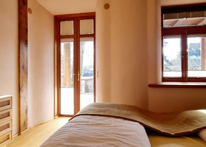 Daire Natuerliches Umfeld Fuer Geniesser Teichblick